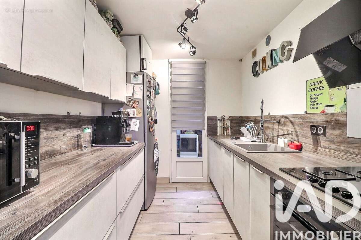 Photo 2 - Appartement à NIMES