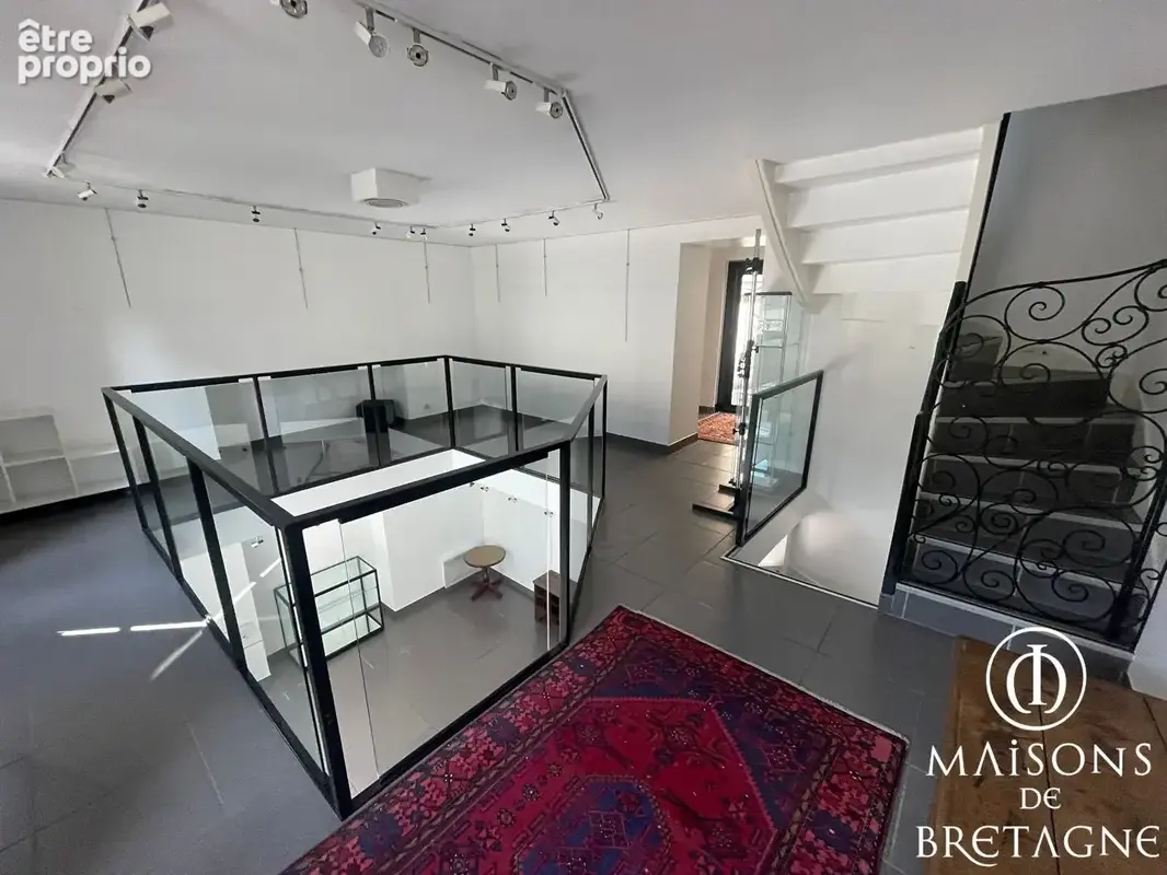 IMMEUBLE avec galerie et appartement à Pont-Aven - photo 4