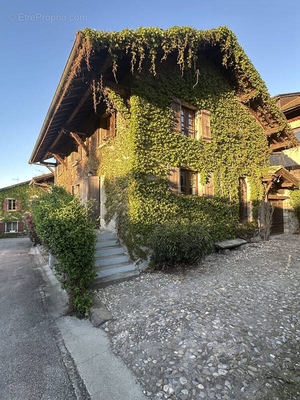 Maison à YVOIRE