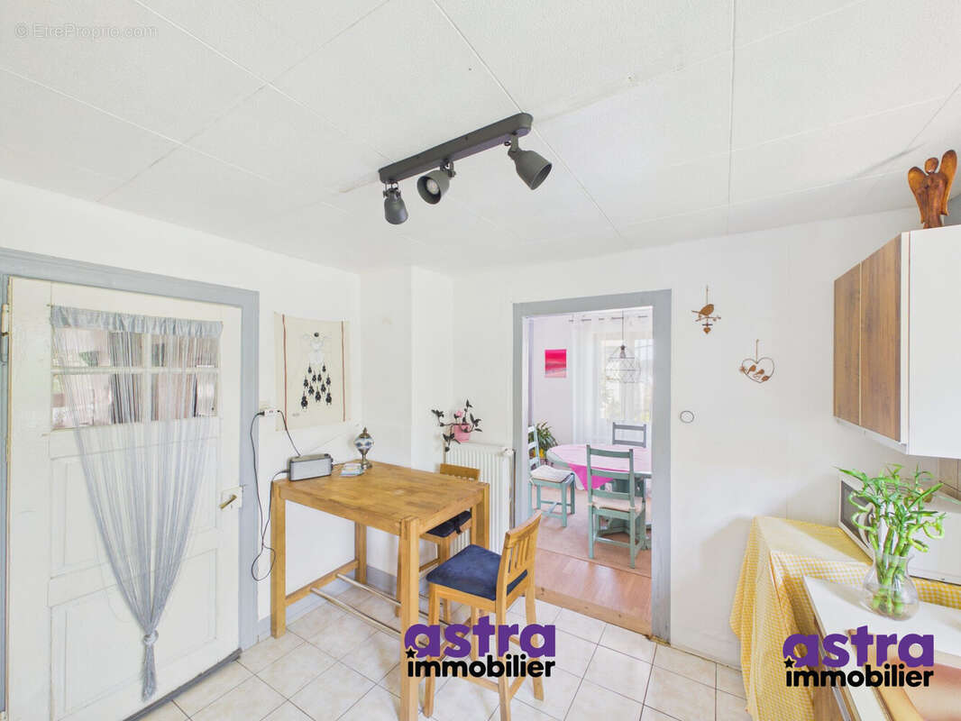 Maison 96 m² à Pfetterhouse  - photo 5