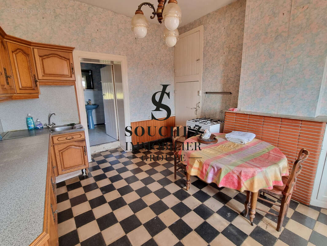 Maison 141 m² à Mingoval  - photo 4