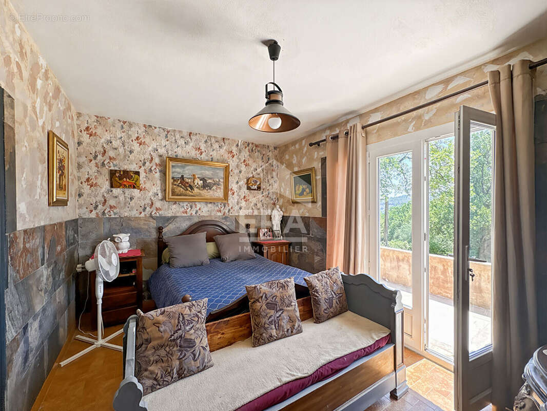 Maison 120m² à camps-la-source - photo 12