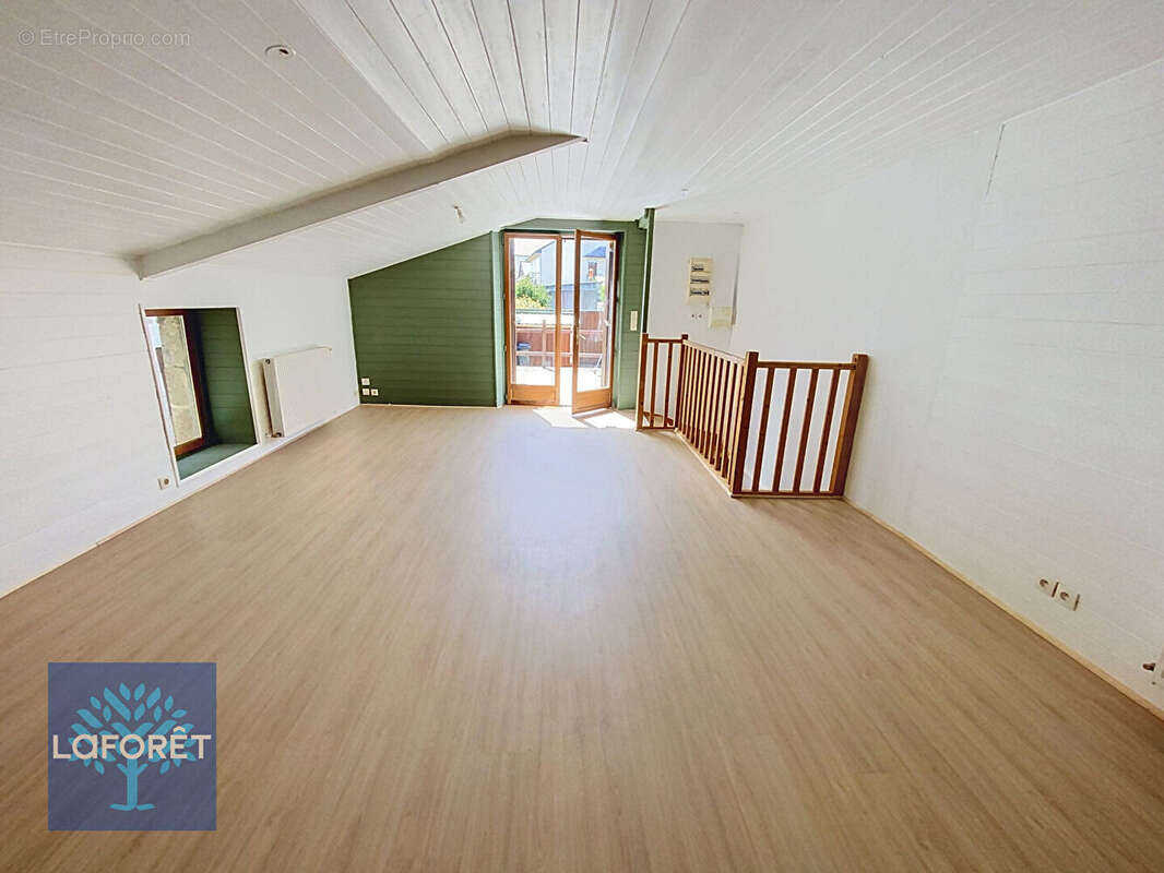 Maison Fougeres 4 pièce(s) 68 m2 - photo 2