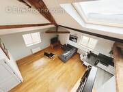 Appartement à FONTAINES-SAINT-MARTIN