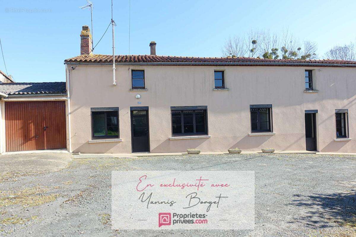 Maison à SAINT-ANDRE-GOULE-D&#039;OIE