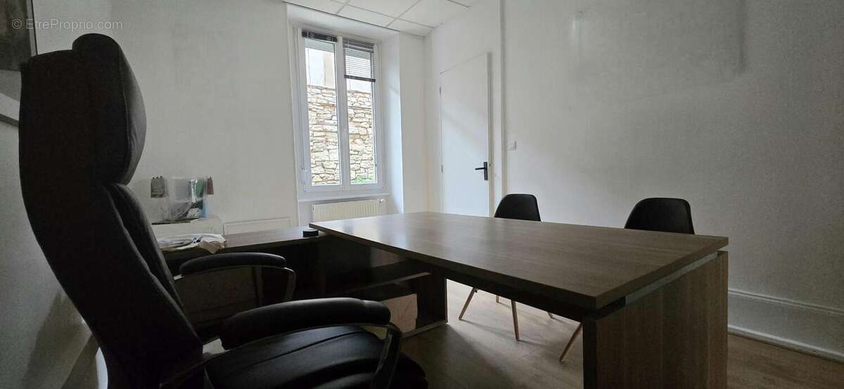 Locaux/Biens immobiliers - photo 5