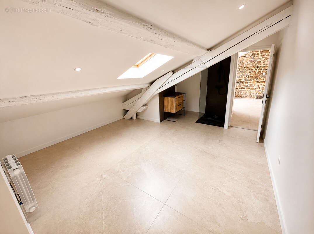 Investissement clé en main   t2 avec terrasse tropezienne   rentabilité 7,42 % - photo 6