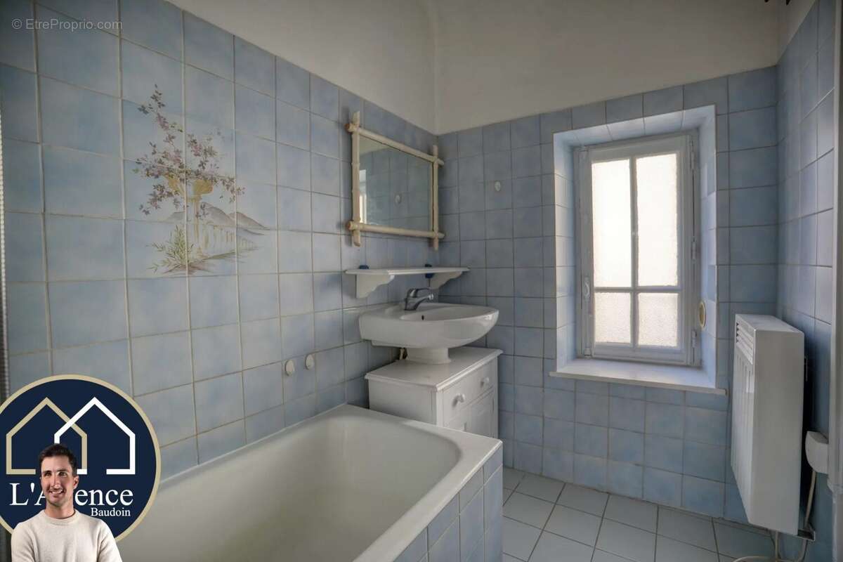 Appartement à EPERNON