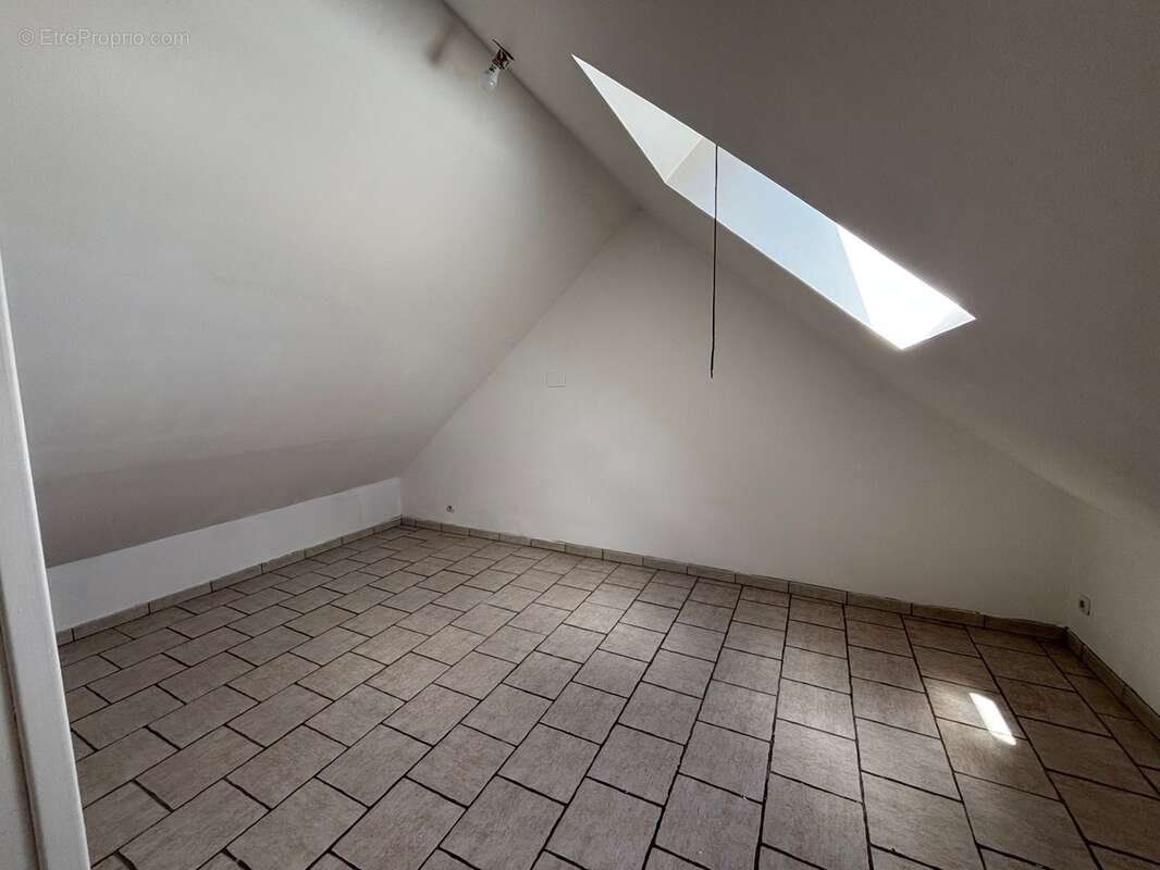Maison à vendre 2 pièces LA CHARITE SUR LOIRE (58) - photo 14
