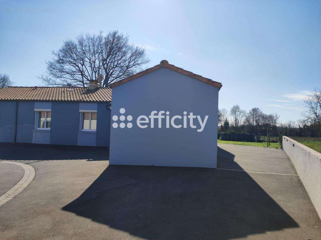 Maison à SAINT-PHILBERT-DE-GRAND-LIEU