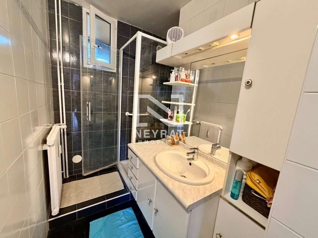 Appartement T3 idéalement placé !!! - photo 5