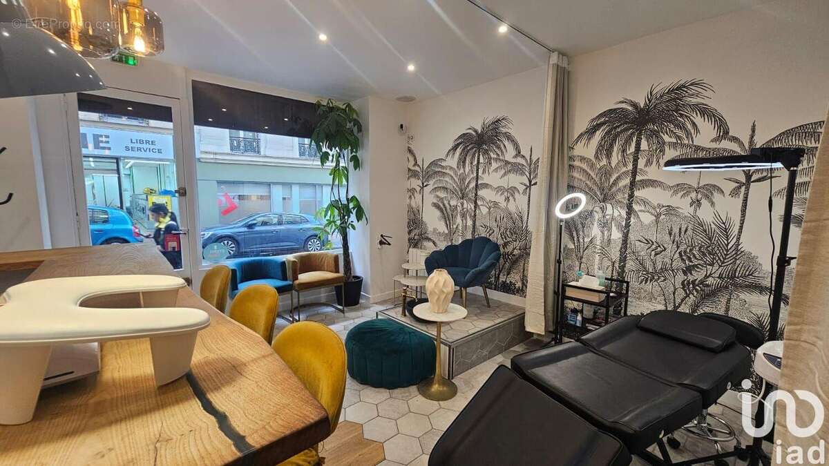 Photo 2 - Commerce à PARIS-18E