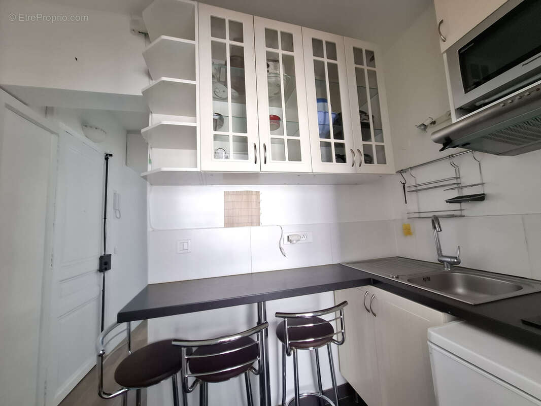 Appartement à PARIS-14E