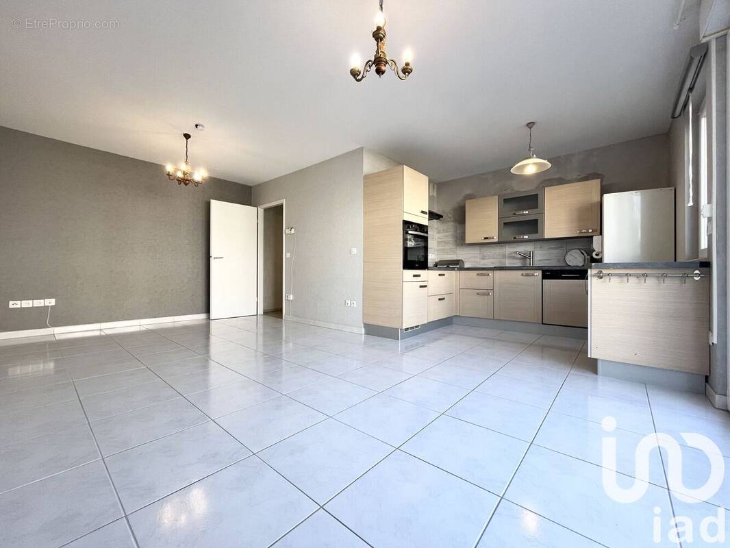 Photo 1 - Appartement à WOIPPY