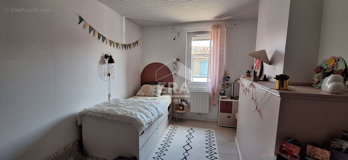 Maison à BRUGUIERES