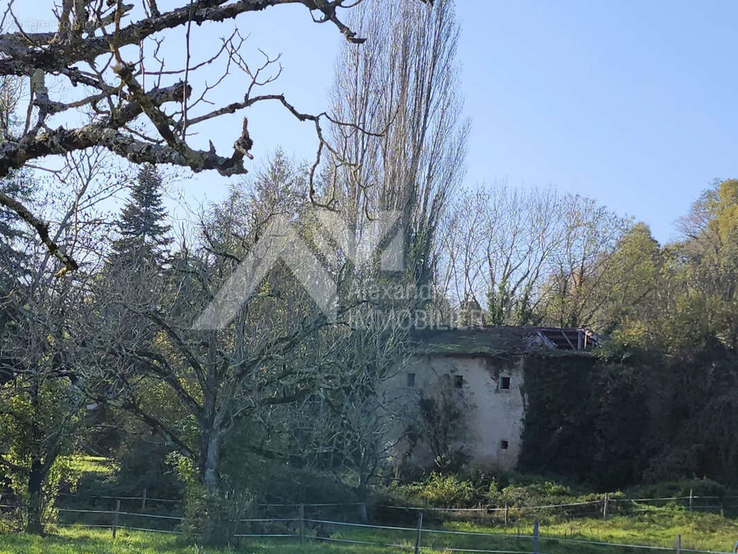 Maison à SAINT-VERAND