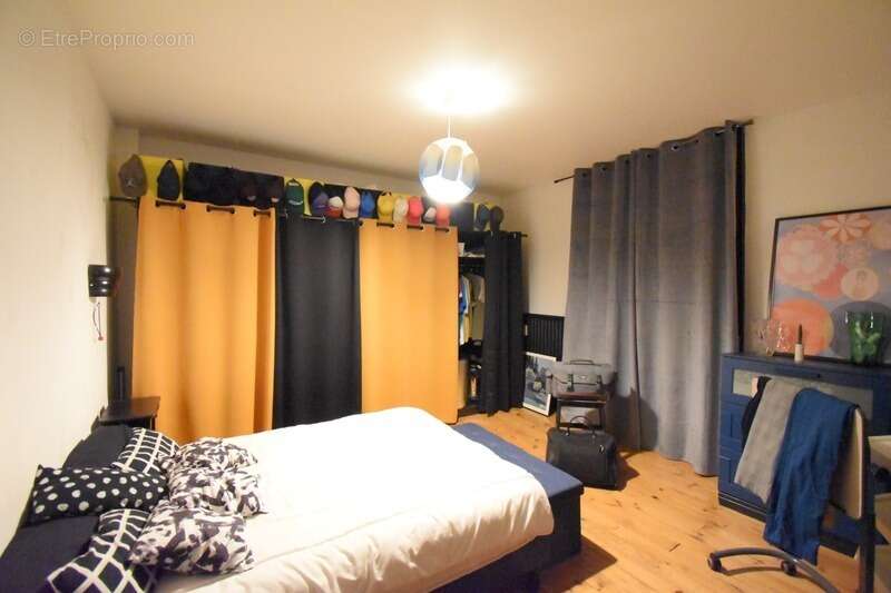 Appartement à TENCE