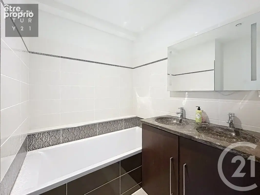 Maison 6 pièces 275 m² à vendre à Troyes (10000) - photo 13