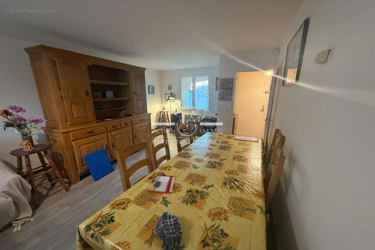 Maison à SAINT-MARTIN-DE-CRAU