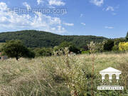 Terrain à SAINT-SERNIN-DU-BOIS