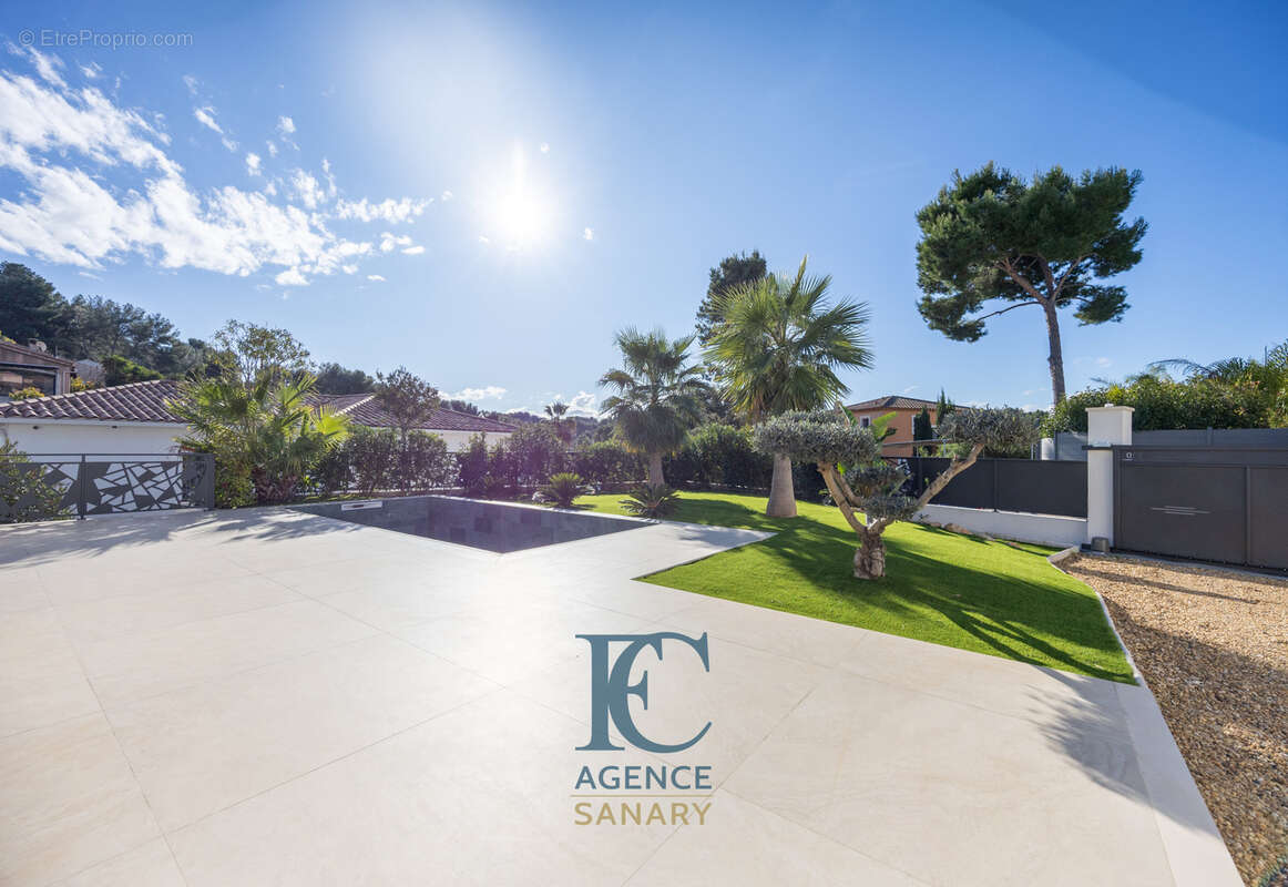 Maison à SANARY-SUR-MER