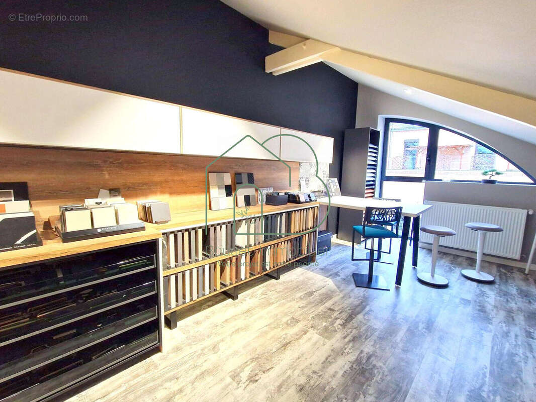 Commerce 164 m² à Decazeville  - photo 8