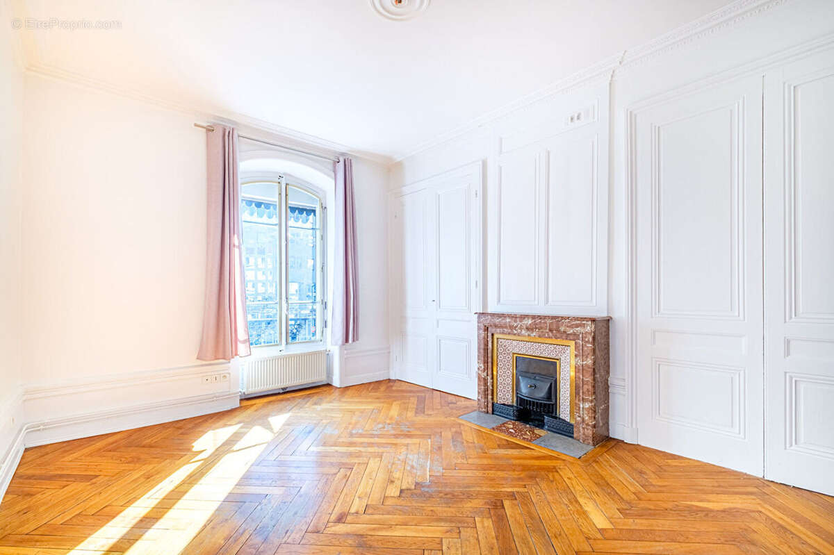 Appartement à LYON-3E