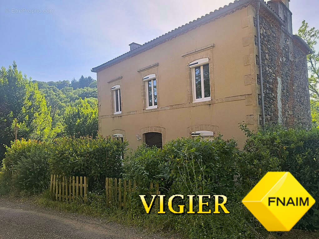 Maison à CAPDENAC-GARE
