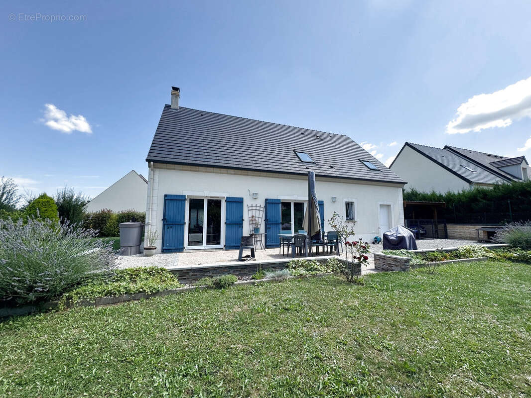 Maison à VEMARS