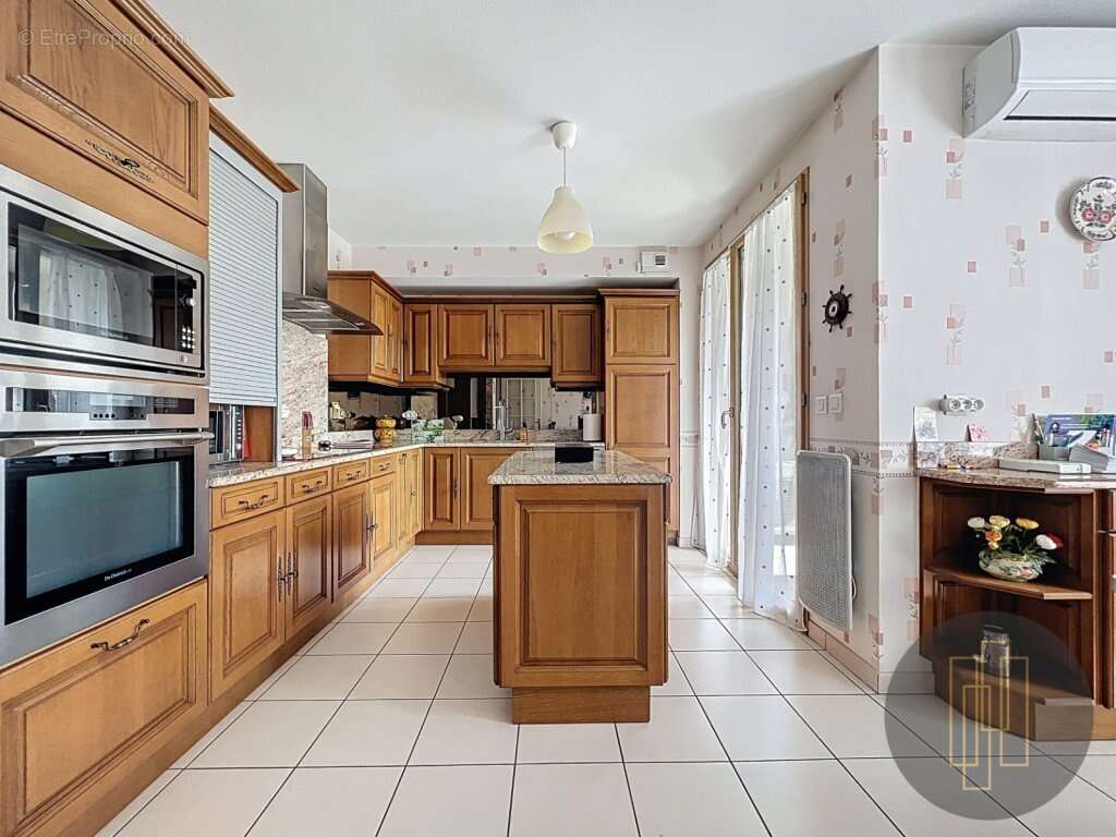 Appartement à VILLEFRANCHE-SUR-SAONE