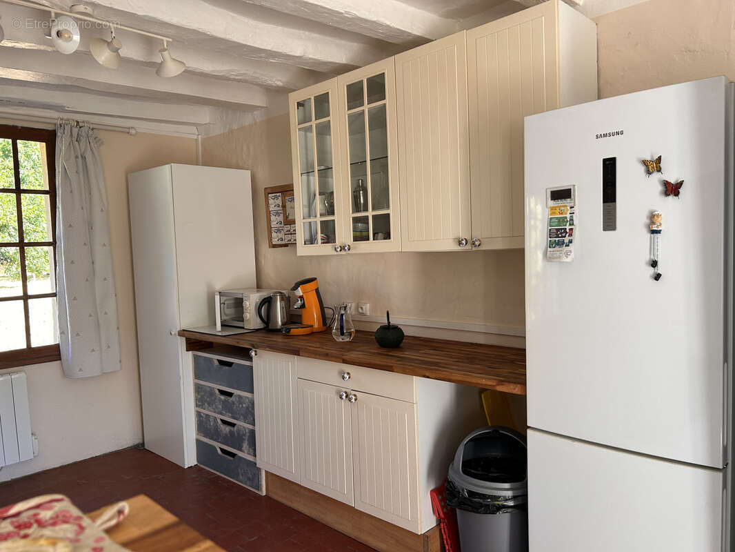 Longère de charme avec dépendances sur plus de 3 600 m2 de terrain - photo 11