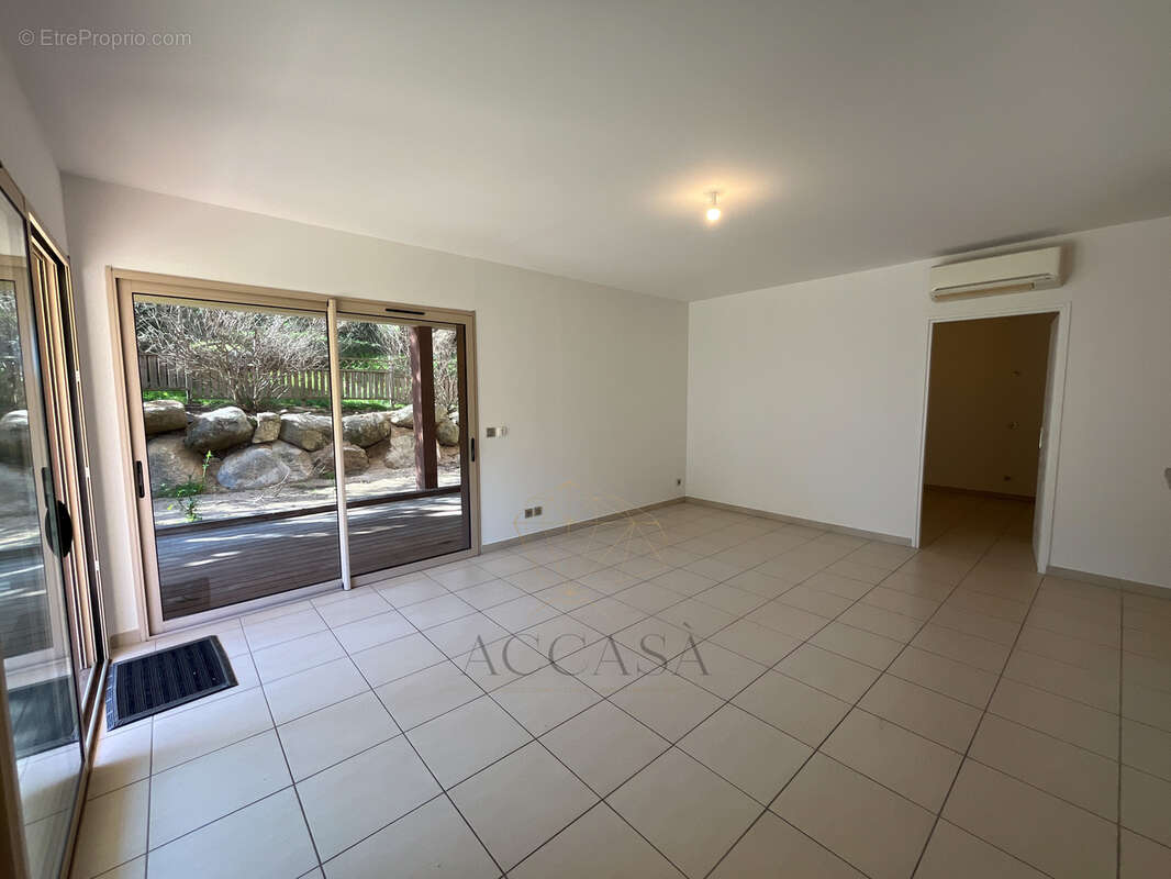 Appartement à PORTO-VECCHIO