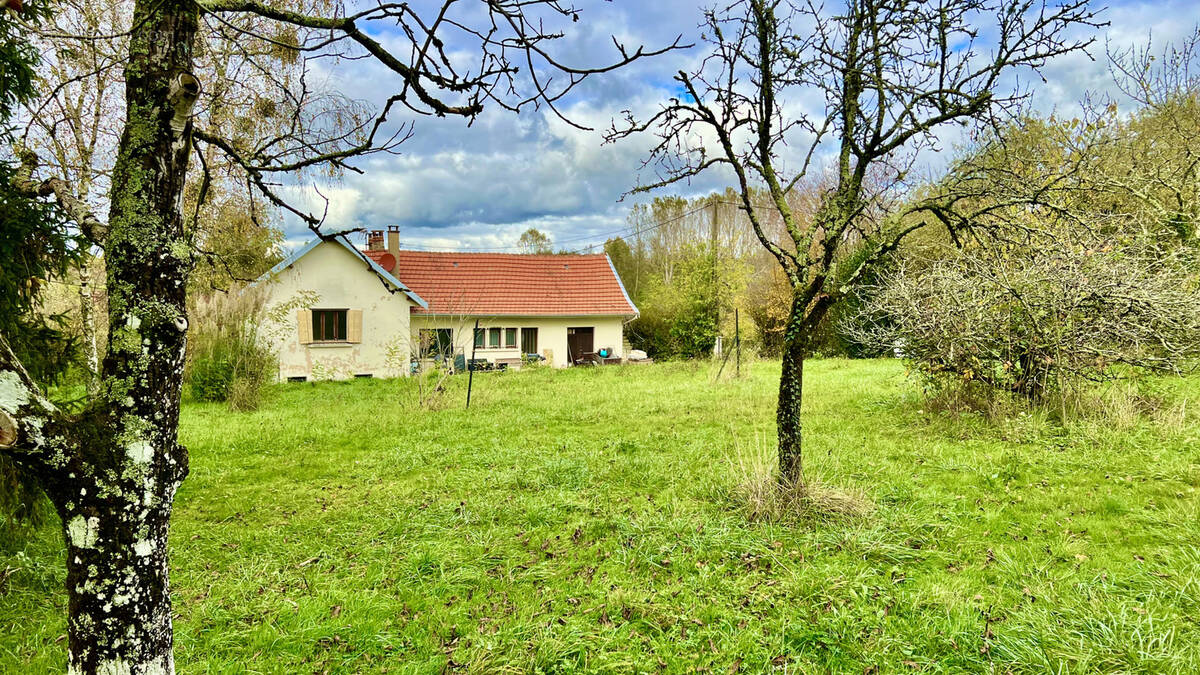Maison à CHEMENOT