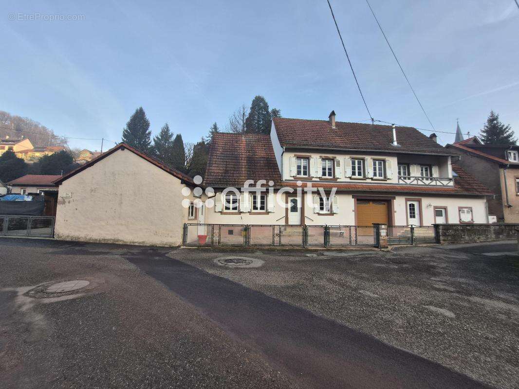 Maison à ROSTEIG