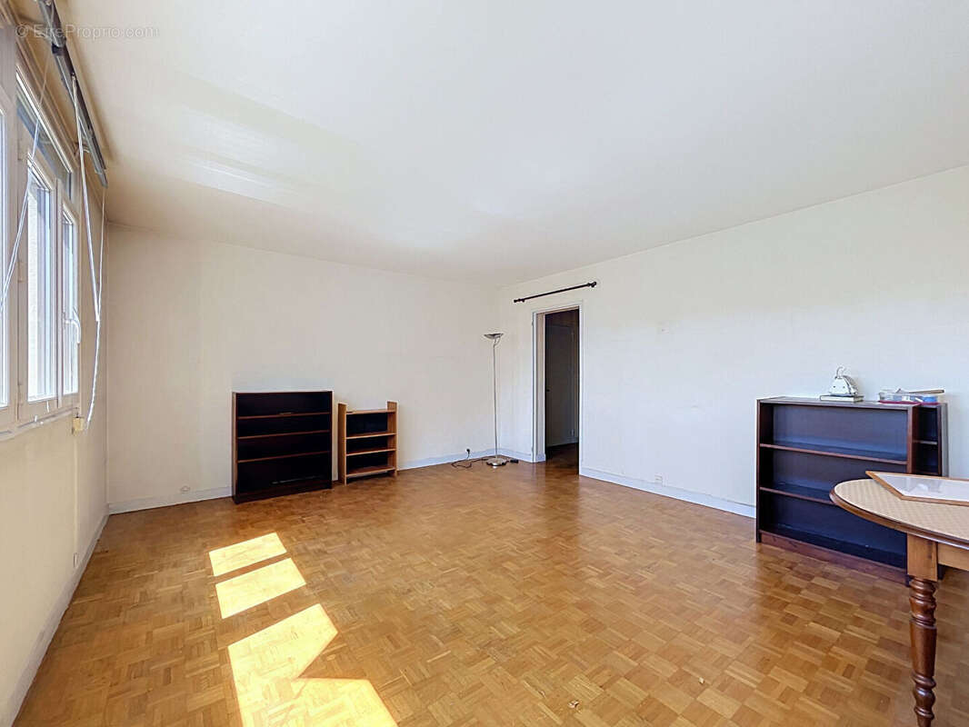 Appartement à CHATILLON