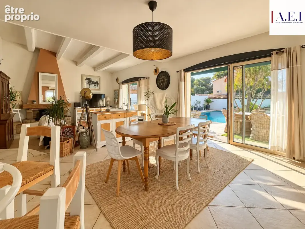 Propriété provençale 7 pièces avec piscine et double garage   Proche de Six-Fours-les-Plages - photo 9