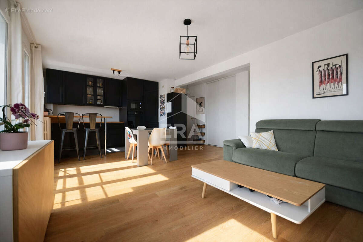 Appartement à ISSY-LES-MOULINEAUX