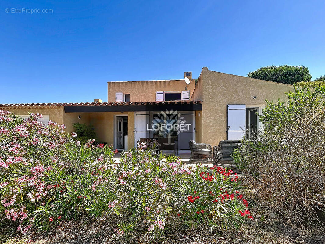 Maison à SAUSSET-LES-PINS
