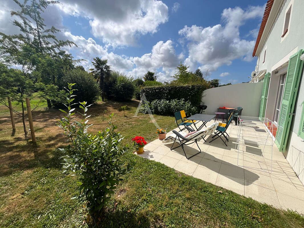 Maison à L&#039;AIGUILLON-SUR-VIE