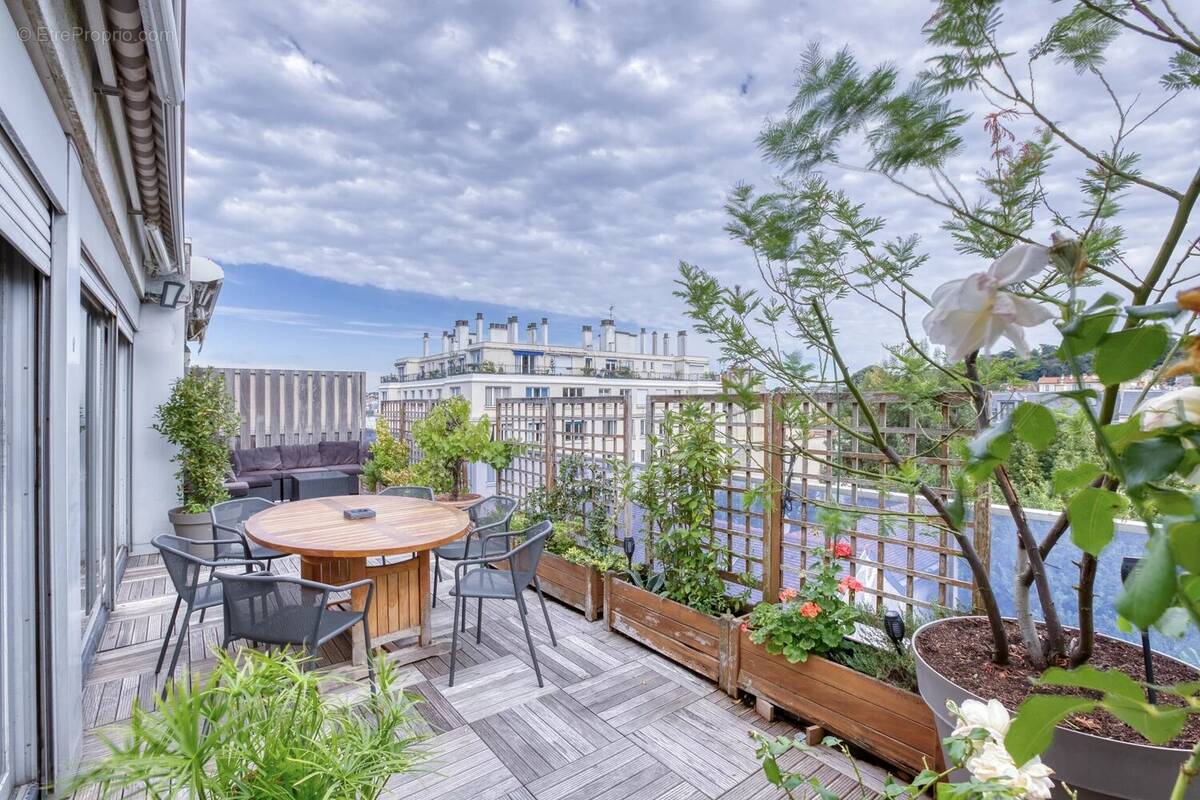 Appartement à VERSAILLES