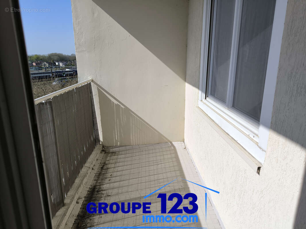 Appartement à MIGENNES