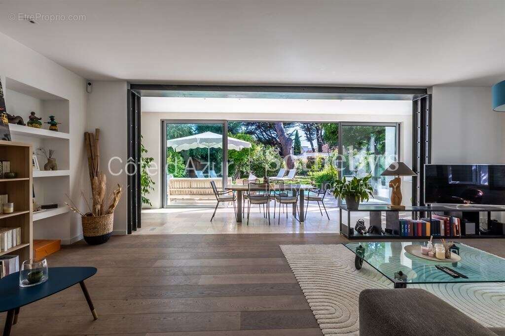 Maison à CANNES