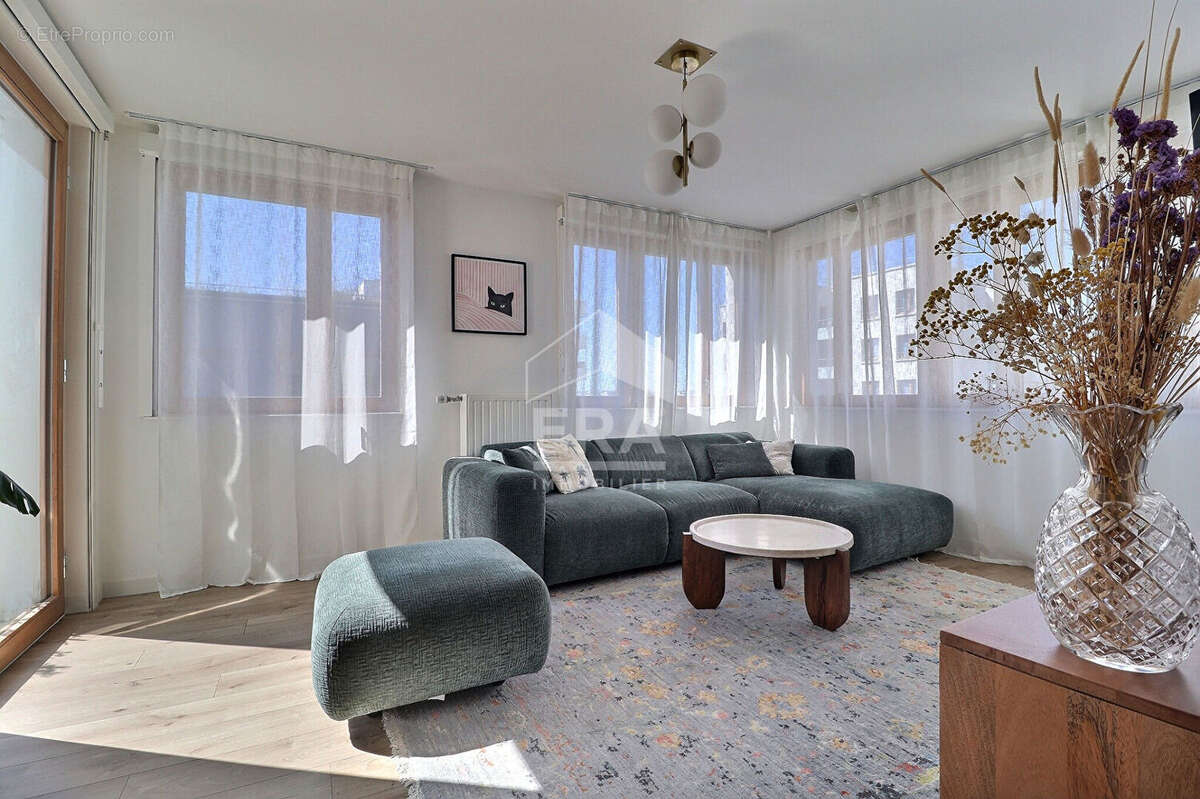 Appartement à SAINT-DENIS