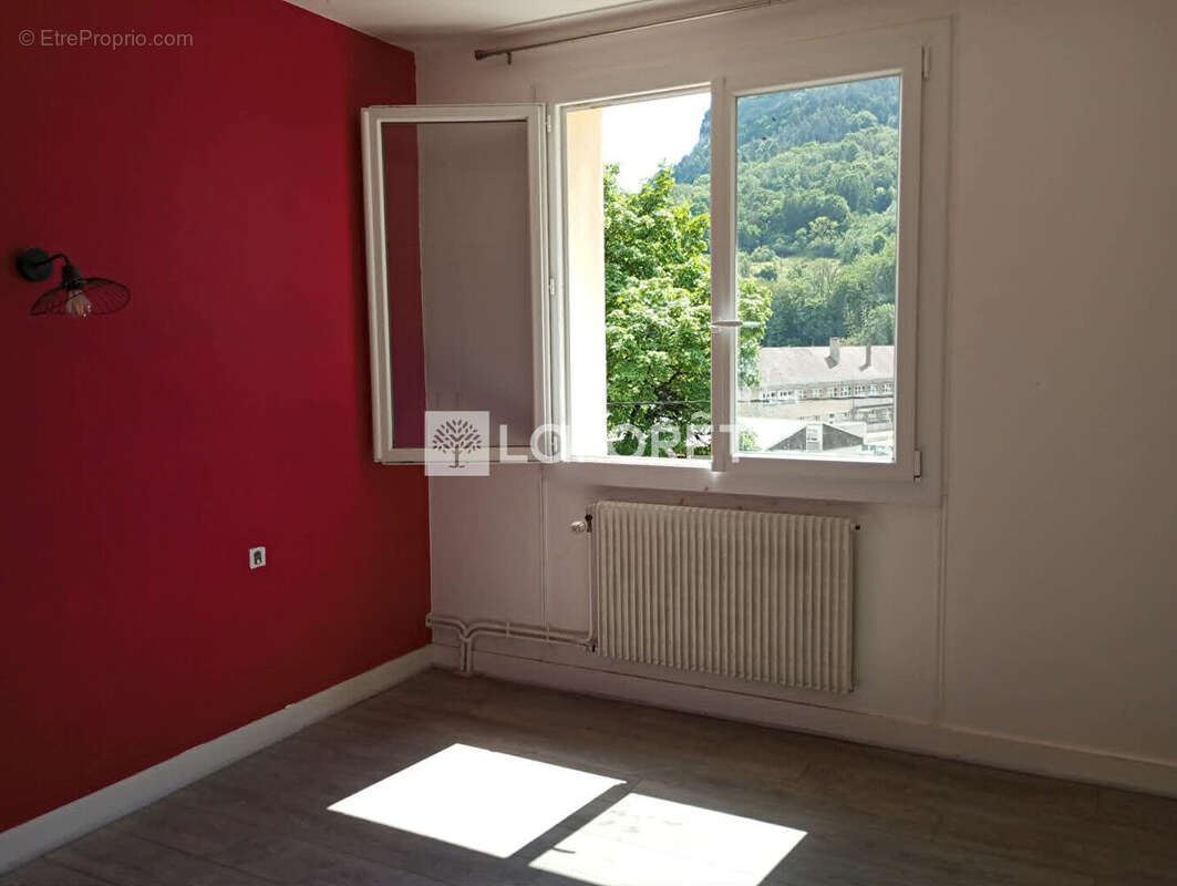 Maison à SALINS-LES-BAINS