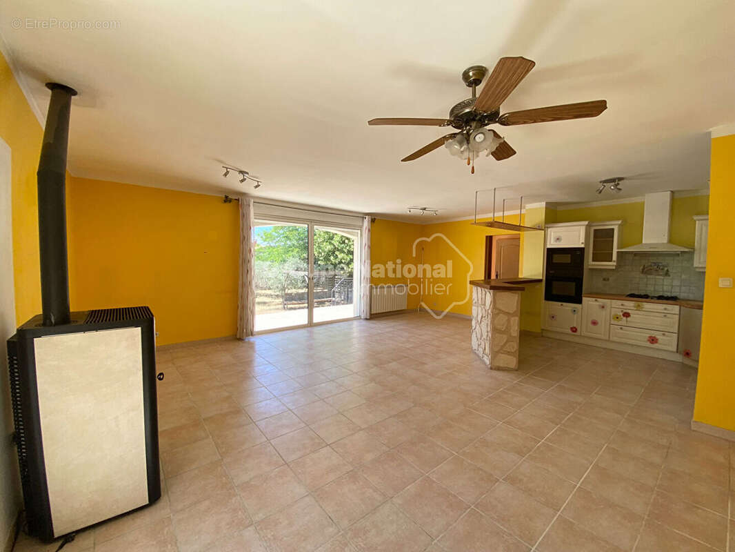 VillaT4 dans secteur recherché sur 1500 m² de terrain constructible - photo 8