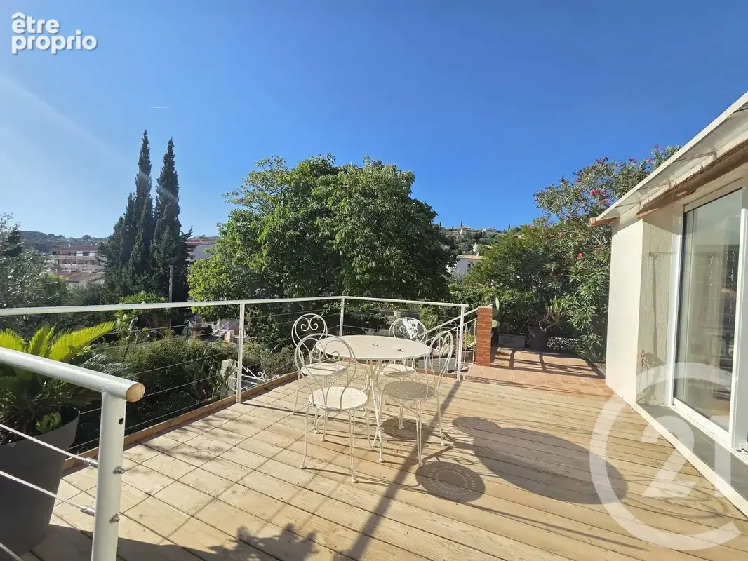 Maison 5 pièces 123 m² à vendre à Ollioules (83190) - photo 3