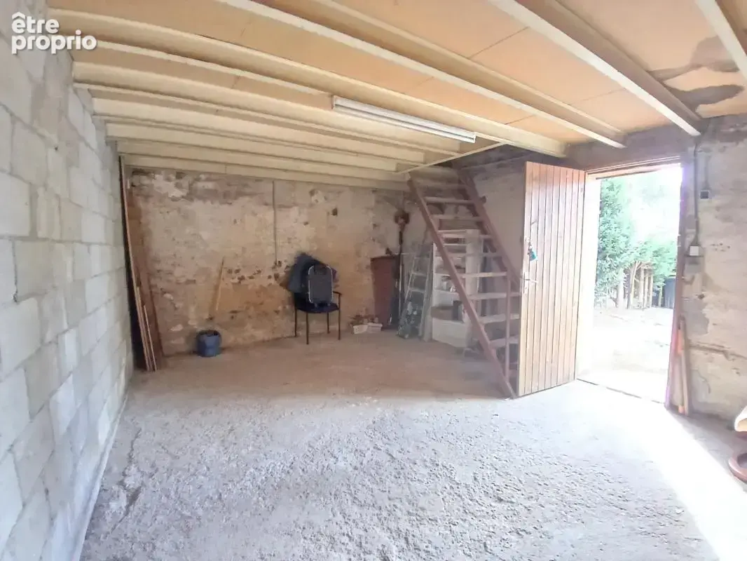 Petite maison de village avec cour et garage   Ambernac - photo 18