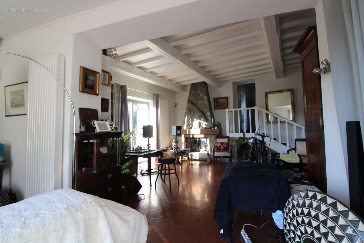 Maison à SAINT-CHRISTOL-LES-ALES