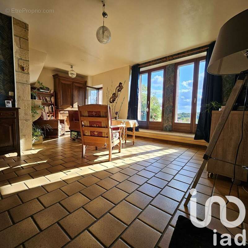 Photo 9 - Maison à NOYERS-PONT-MAUGIS