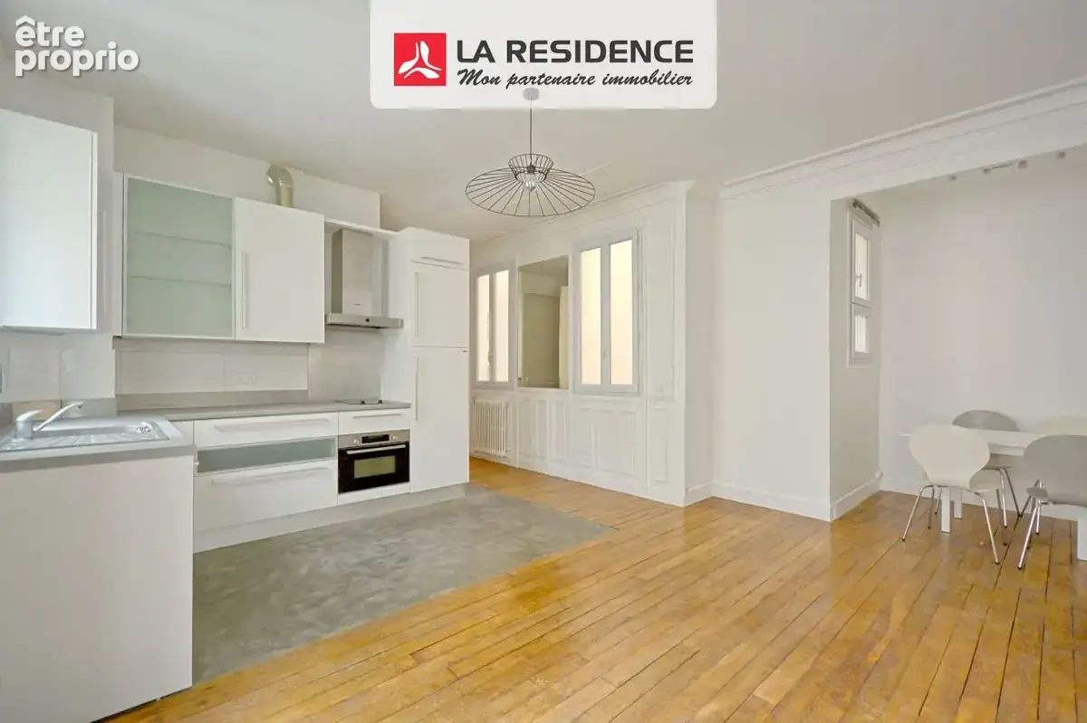Appartement 2 pièces 51 m² à vendre à Paris-18e (75018) - photo 2